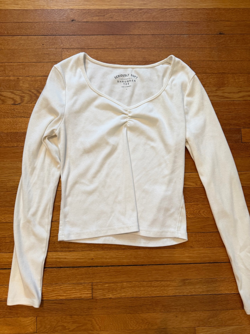 Aeropostale long sleeve semi cropped tee